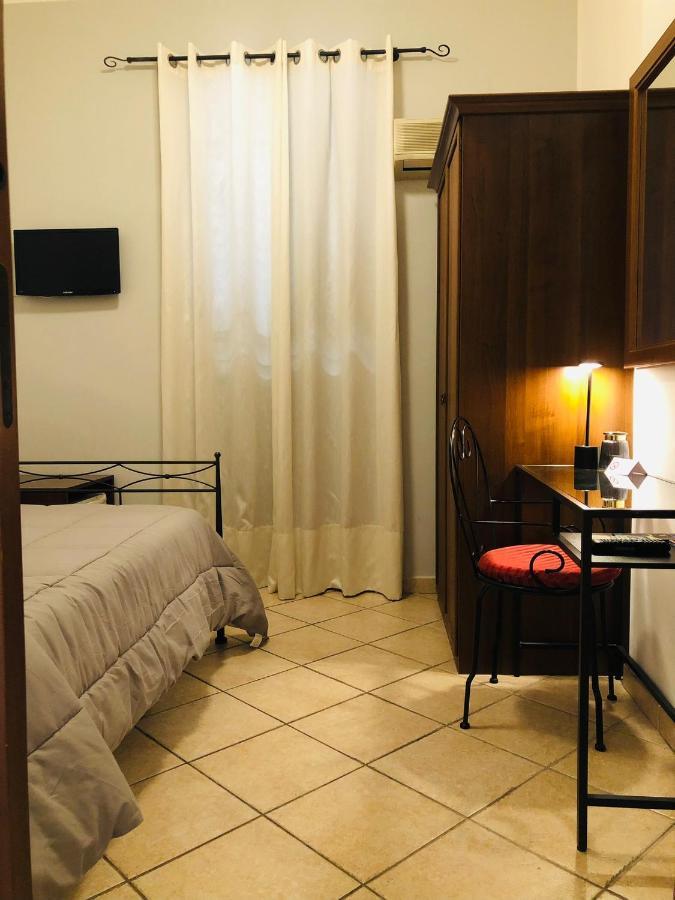 Hotel Santa Lucia Capo dʼOrlando